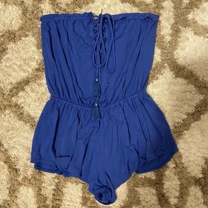 Hollister romper